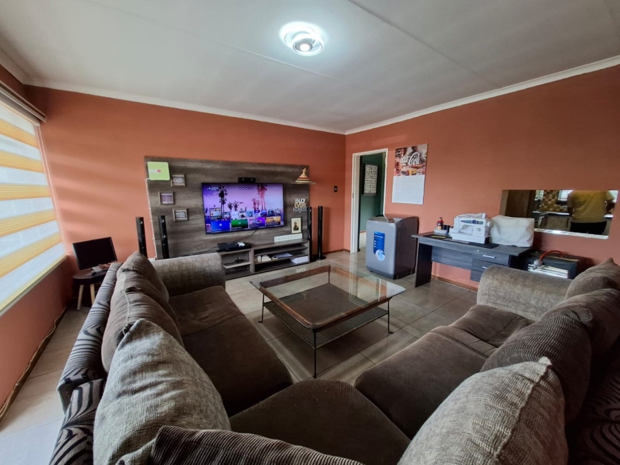 2 Bedroom Property for Sale in Navalsig Free State